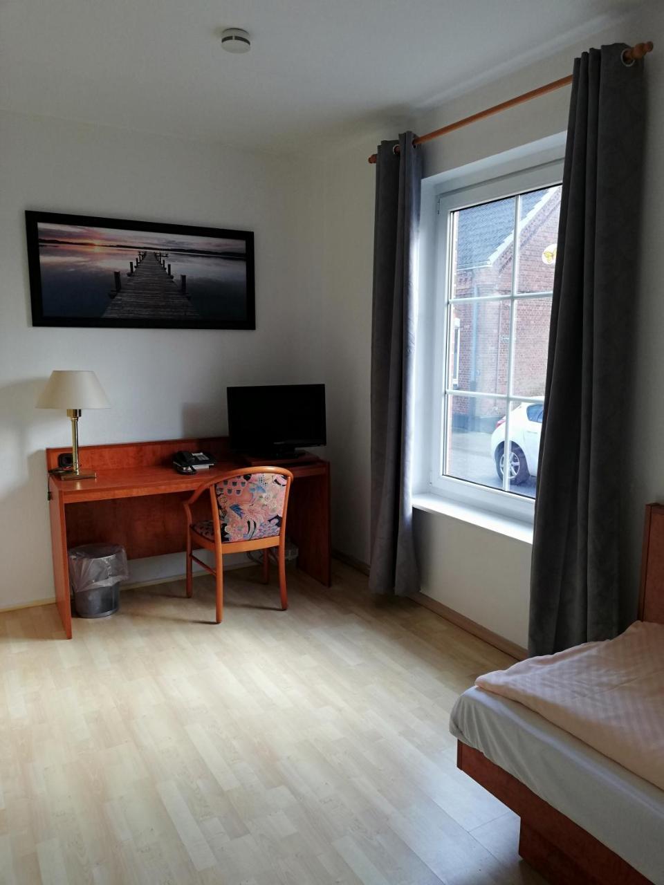 Hotel Dorfschaenke Büdelsdorf المظهر الخارجي الصورة