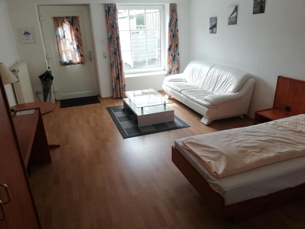 Hotel Dorfschaenke Büdelsdorf المظهر الخارجي الصورة