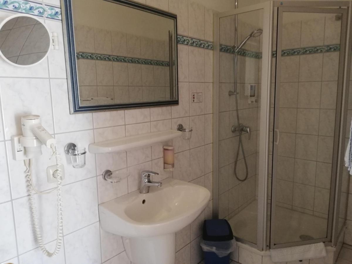 Hotel Dorfschaenke Büdelsdorf المظهر الخارجي الصورة